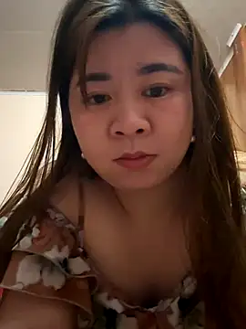 Snapshot of Hot-Today chatting on 11/17/25, 02:12 Hot-Today online show from 11/17/25, 02:12