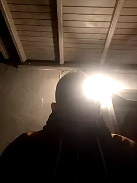 Snapshot of Tomus38 chatting on 11/17/25, 08:58 Tomus38 online show from 11/17/25, 08:58