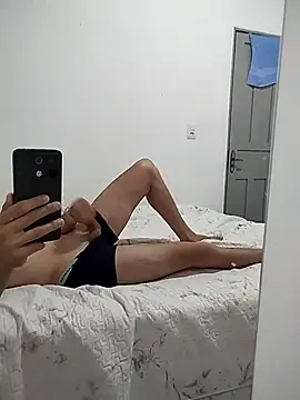 Snapshot of juarezpreto189 chatting on 11/24/25, 10:26 juarezpreto189 online show from 11/24/25, 10:26