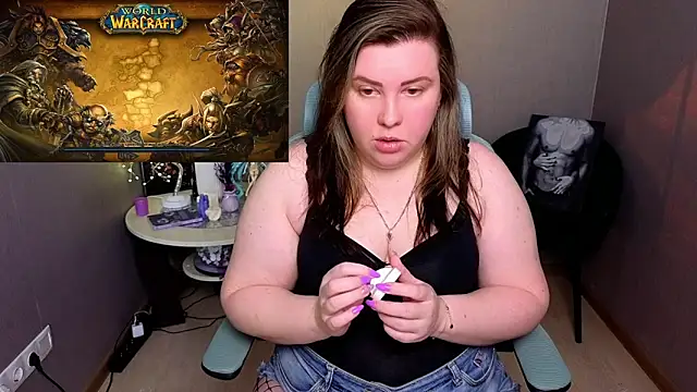 Valerry  online show from 11/18/25, 09:47