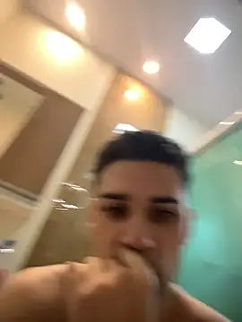 Snapshot of tolv30 chatting on 11/20/25, 06:40 tolv30 online show from 11/20/25, 06:40