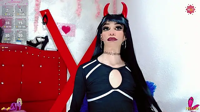 Snapshot of Karla_hot777 chatting on 11/18/25, 12:38 Karla hot777 online show from 11/18/25, 12:38