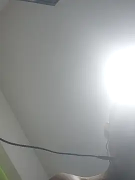 leontemerario online show from 11/18/25, 01:33