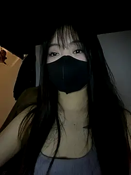 Snapshot of Anamis18 chatting on 12/03/25, 07:45 Anamis18 online show from 12/03/25, 07:45