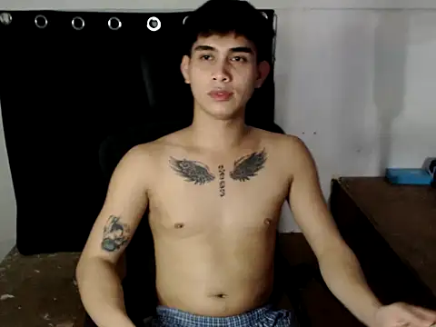 DecentGUy04 online show from 11/19/25, 07:58