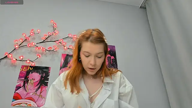 BambiDollll online show from 11/24/25, 03:56