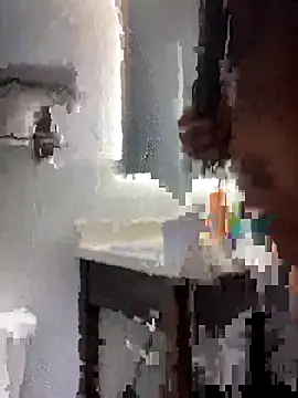 FreakiiNikki 26 online show from 11/20/25, 10:53