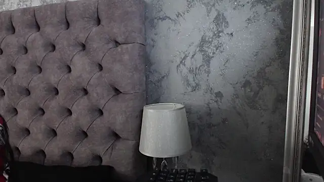 SindyDollyAlley online show from 11/21/25, 02:05