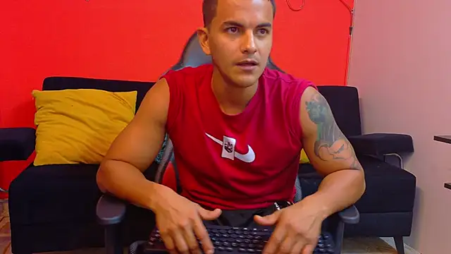 Niko Hala online show from 11/21/25, 09:57