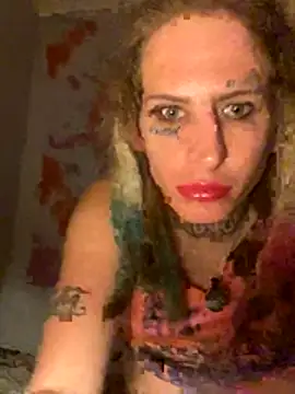 transsnowbunny online show from 11/19/25, 10:43