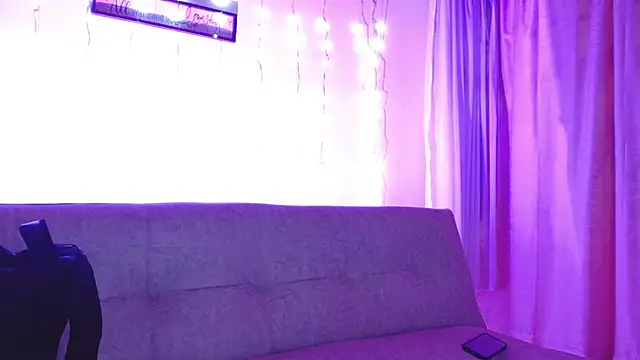 catleya6 online show from 11/20/25, 04:23