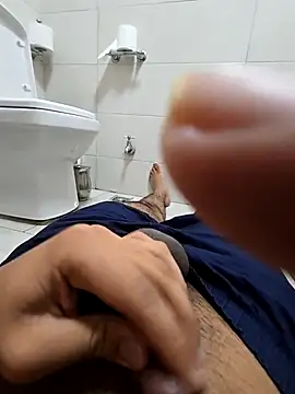 Snapshot of Joey_145 chatting on 11/20/25, 02:06 Joey 145 online show from 11/20/25, 02:06