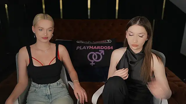 Ulianna Meow online show from 11/21/25, 11:20