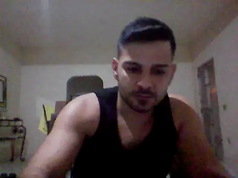 Snapshot of Brazilian_Bull chatting on 11/23/25, 04:45 Brazilian Bull online show from 11/23/25, 04:45