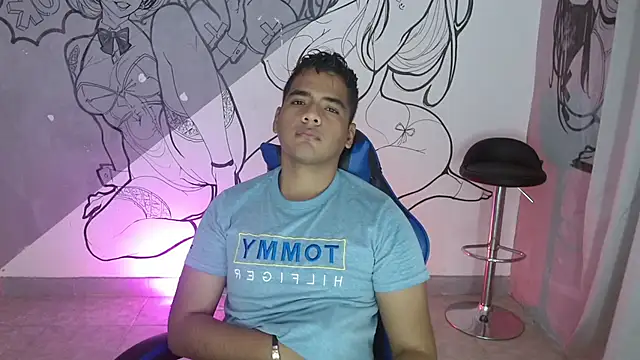 Snapshot of sebas_foxx1 chatting on 11/21/25, 06:50 sebas foxx1 online show from 11/21/25, 06:50