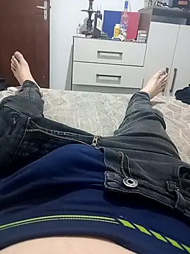 19 loiro online show from 11/22/25, 12:42