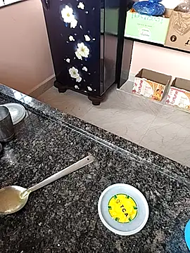 Sweet Madhavi online show from 11/27/25, 02:46