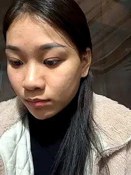 Snapshot of Aster-aster chatting on 11/25/25, 01:27 Aster-aster online show from 11/25/25, 01:27