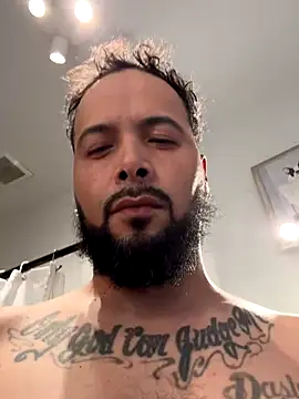 mangoesbig online show from 11/23/25, 12:16