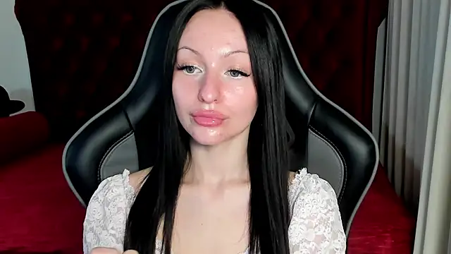 NaomiBlakes online show from 11/26/25, 12:28