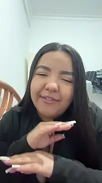 Snapshot of princezzc chatting on 11/24/25, 07:02 princezzc online show from 11/24/25, 07:02