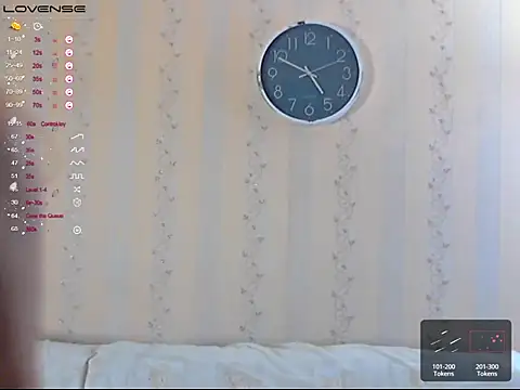 LustfulSarah online show from 10/06/25, 01:52