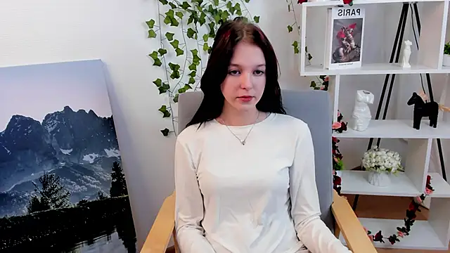 EnaAltomare online show from 11/22/25, 08:02