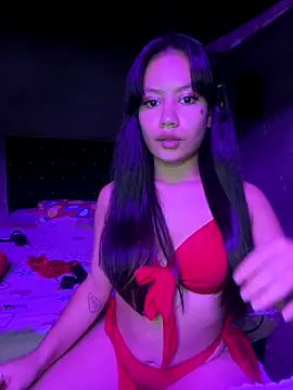 GiiaaFox online show from 11/24/25, 10:09