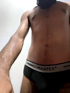 Snapshot of mypretty_boy chatting on 11/22/25, 04:06 mypretty boy online show from 11/22/25, 04:06