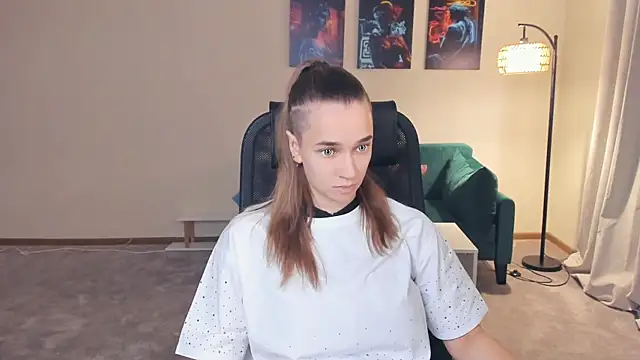 OkDevier online show from 11/23/25, 08:58