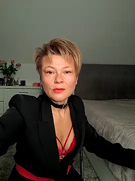 SubByChoice online show from 11/22/25, 03:44