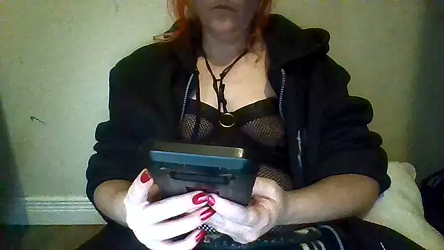findom mistressvampcandy online show from 11/23/25, 04:23