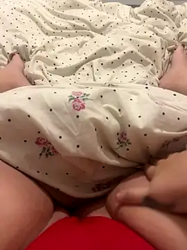 Snapshot of sluttybabex chatting on 11/23/25, 01:49 sluttybabex online show from 11/23/25, 01:49