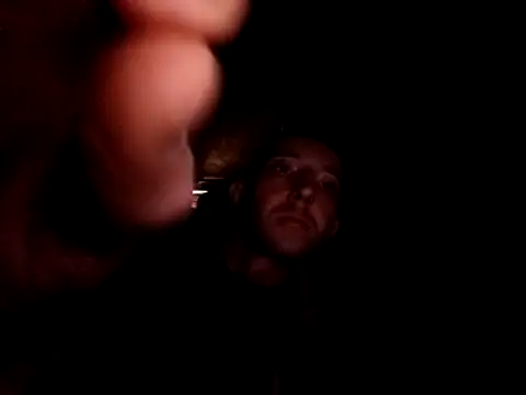 Snapshot of sqdxxx chatting on 11/23/25, 06:46 sqdxxx online show from 11/23/25, 06:46