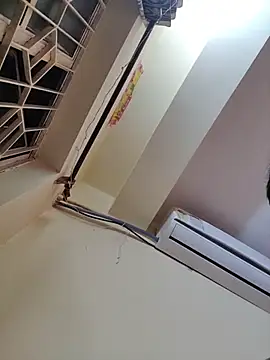 Snapshot of suv07_ chatting on 11/23/25, 02:17 suv07 online show from 11/23/25, 02:17