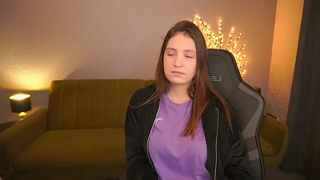 MarryLins online show from 11/24/25, 02:17