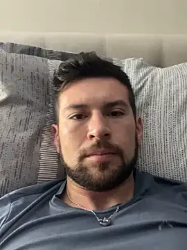 Snapshot of IgnacioCapaldi chatting on 11/25/25, 09:42 IgnacioCapaldi online show from 11/25/25, 09:42