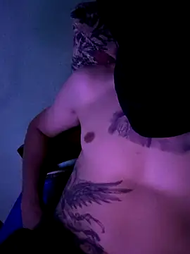 Mascarado01i online show from 11/27/25, 10:12