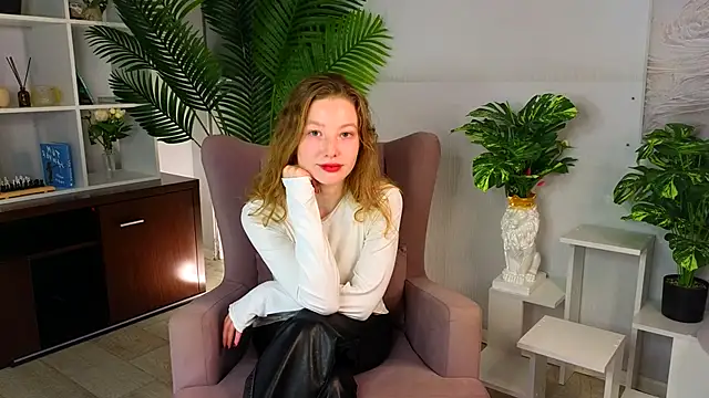 ThelmaDevincentis online show from 11/25/25, 12:38