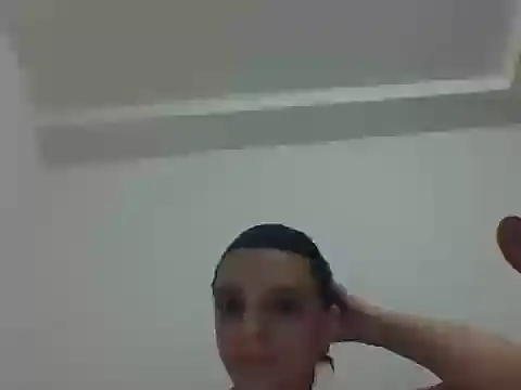 Snapshot of VANESA_HERRERA_ chatting on 11/25/25, 09:15 VANESA HERRERA online show from 11/25/25, 09:15