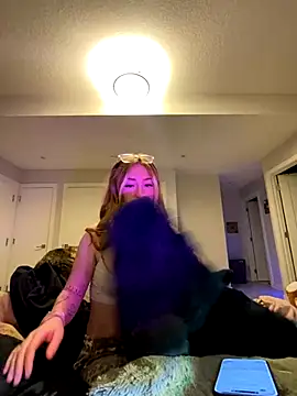 SienaLowel online show from 11/25/25, 02:11