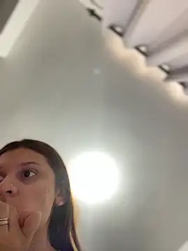 allisonn parker26 online show from 11/25/25, 07:36