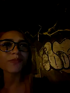 dania val online show from 11/26/25, 03:29