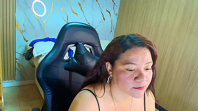 mildre tf online show from 11/27/25, 01:35