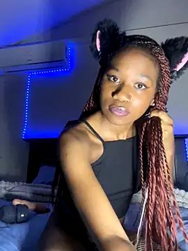 Snapshot of Lexaa_Reighn chatting on 11/28/25, 06:10 Lexaa Reighn online show from 11/28/25, 06:10