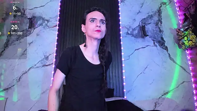 Snapshot of All_fetiche chatting on 11/26/25, 01:45 All fetiche online show from 11/26/25, 01:45