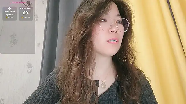 Xiao3187 online show from 12/03/25, 12:14