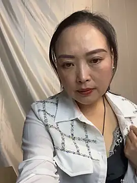 TL-46 online show from 11/26/25, 08:59