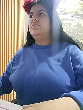 Hammy stevee2 online show from 11/29/25, 10:02