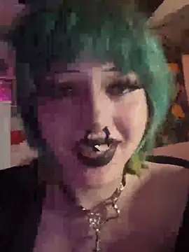 Snapshot of zombiefvck666 chatting on 11/27/25, 12:56 zombiefvck666 online show from 11/27/25, 12:56